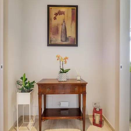 Interno 6 Cuneo